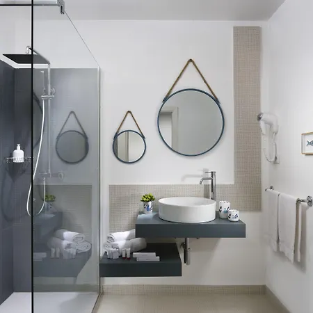 Hotell Voi Colonna Village