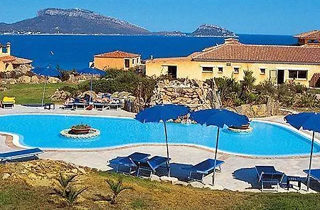 Voi Colonna Village Hotell