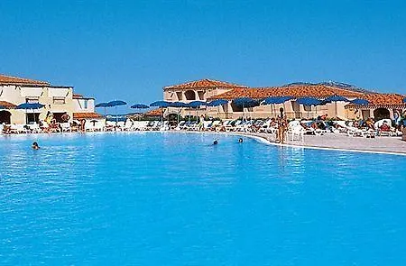 Voi Colonna Village 4* גולפו אראנצ'י