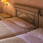Voi Colonna Village