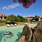 Voi Colonna Village