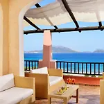 Voi Colonna Village Otel Golfo Aranci