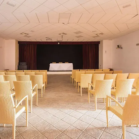 Voi Colonna Village Hotel