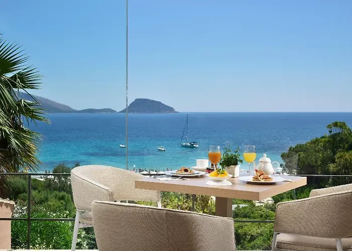 Hotel Voi Colonna Village 4*