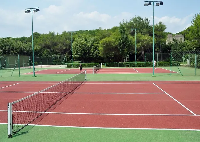 Voi Colonna Village Hotel 4*