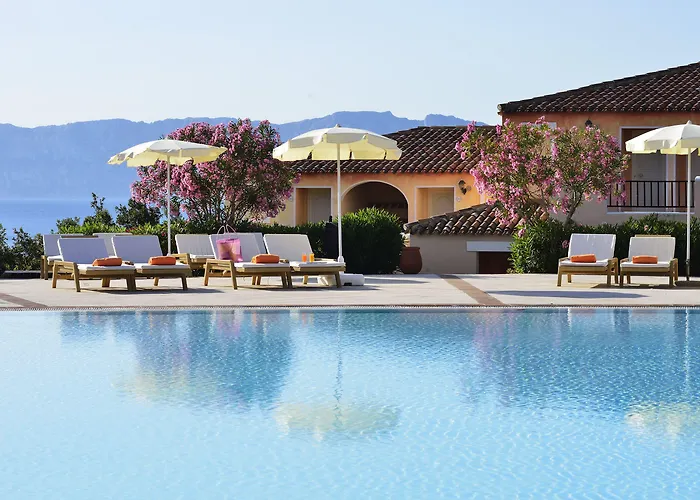 Voi Colonna Village 4*