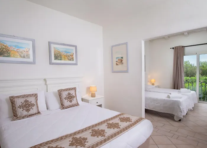 Voi Colonna Village Hotel